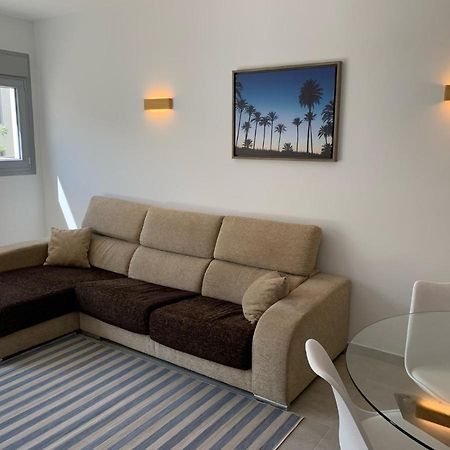 Apartamento Amalia Delux En Torrevieja Esterno foto
